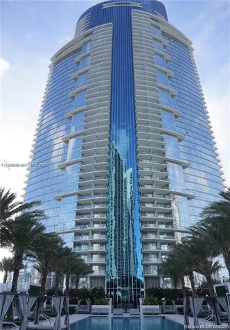 851 NE 1st Avenue Miami FL 33132