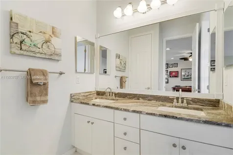 11471 Paradise Cove Lane Wellington FL 33449