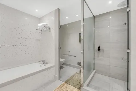 16901 Collins Avenue Sunny Isles Beach FL 33160