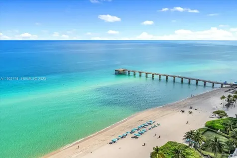 16901 Collins Avenue Sunny Isles Beach FL 33160