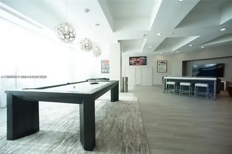 16400 Collins Avenue Sunny Isles Beach FL 33160
