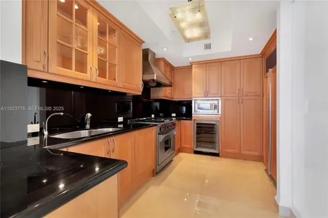 17875 Collins Avenue Sunny Isles Beach FL 33160