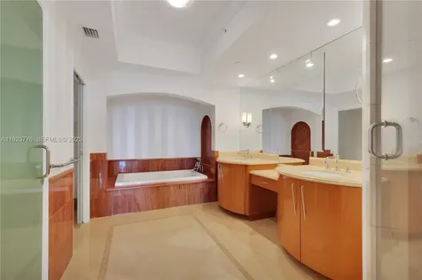 17875 Collins Avenue Sunny Isles Beach FL 33160