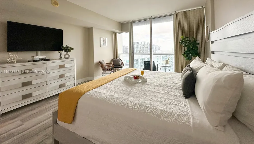 485 Brickell Avenue Miami FL 33131