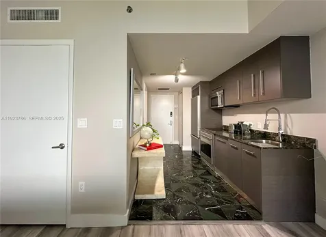 485 Brickell Avenue Miami FL 33131