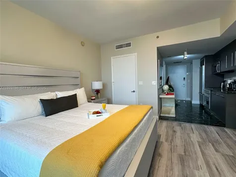 485 Brickell Avenue Miami FL 33131