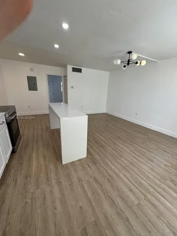 1720 Cleveland Street Hollywood FL 33020