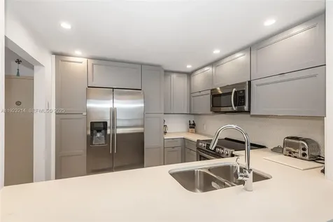 401 NE 14th Avenue Hallandale Beach FL 33009