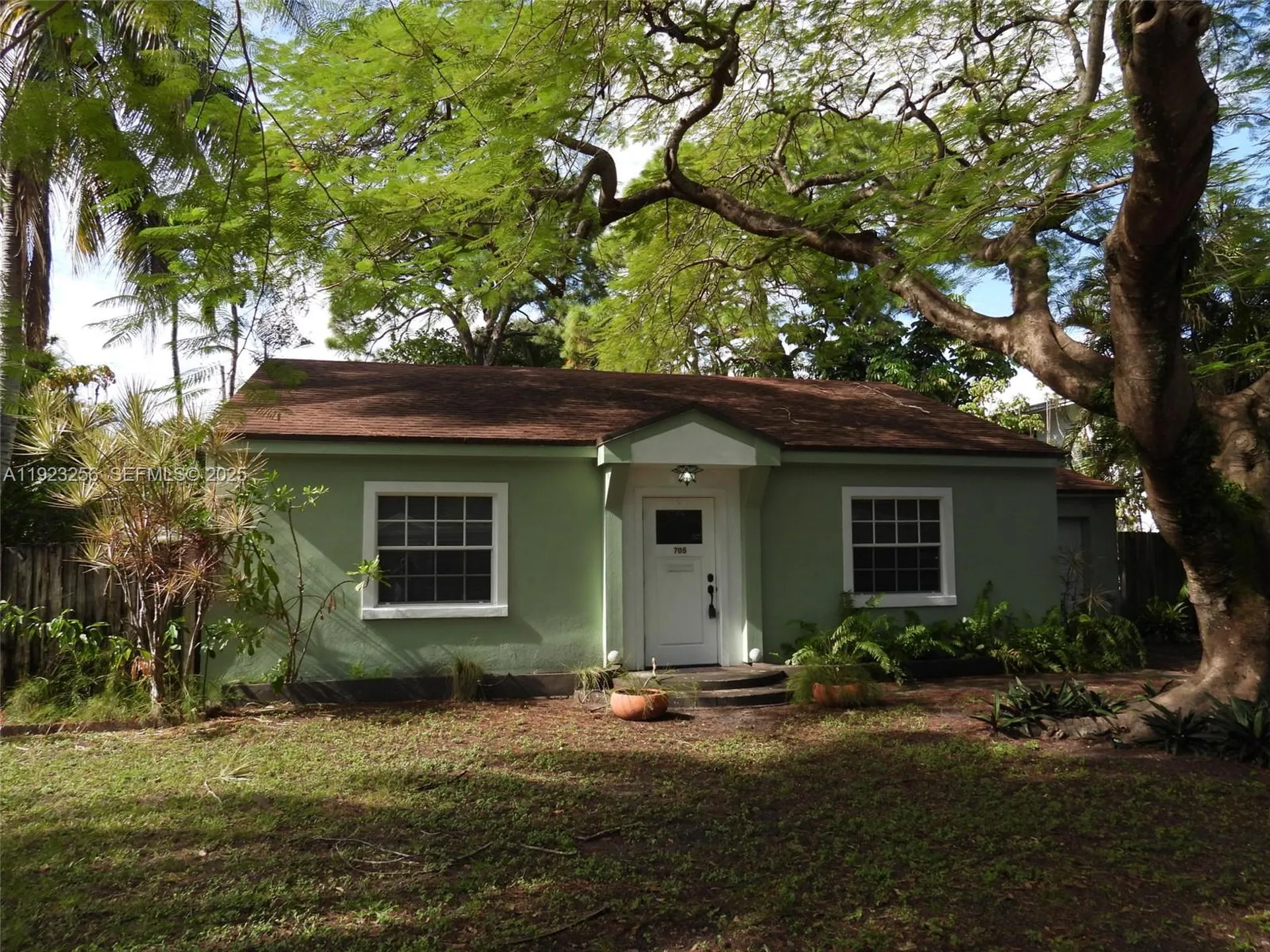 705 SW 14th Avenue Fort Lauderdale FL 33312