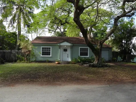 705 SW 14th Avenue Fort Lauderdale FL 33312