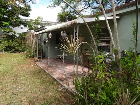 705 SW 14th Avenue Fort Lauderdale FL 33312