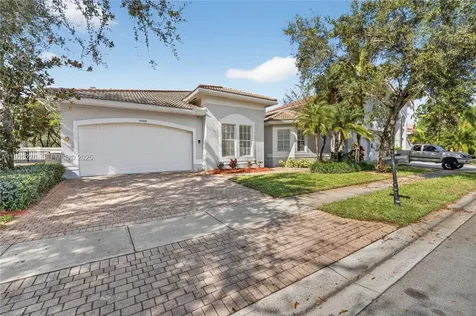 4988 SW 183rd Avenue Miramar FL 33029