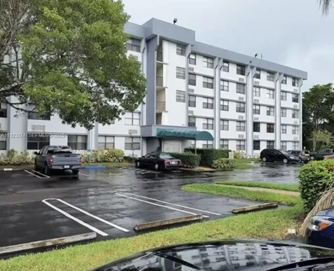 2501 Riverside Drive Coral Springs FL 33065