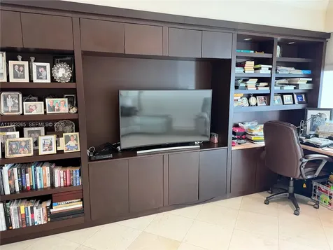 10101 Collins Avenue Bal Harbour FL 33154