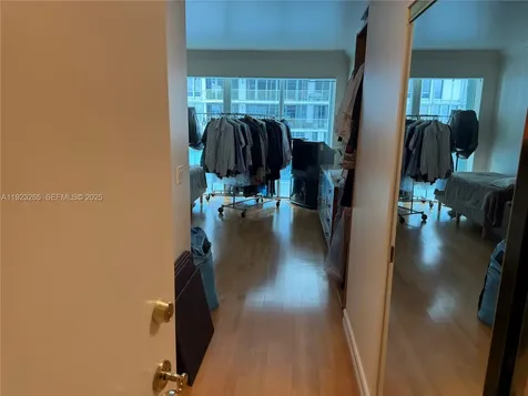 10101 Collins Avenue Bal Harbour FL 33154