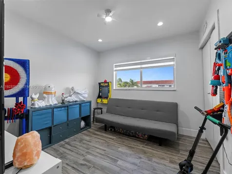 12842 SW 20th Street Miami FL 33175