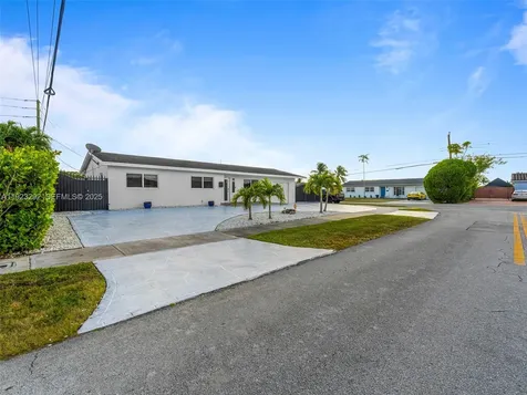 12842 SW 20th Street Miami FL 33175