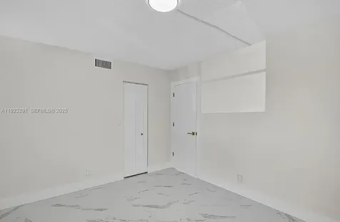 201 SE 11th Terrace Dania Beach FL 33004