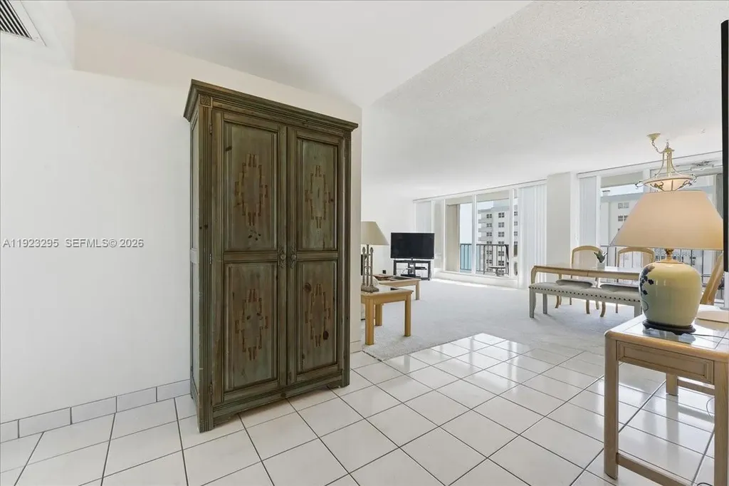 4280 Galt Ocean Fort Lauderdale FL 33308