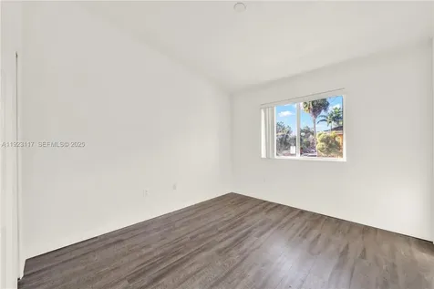 3385 NE 10th Street Homestead FL 33033