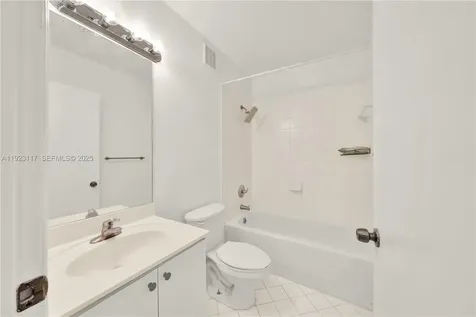 3385 NE 10th Street Homestead FL 33033