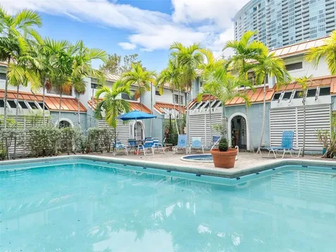 515 NE 38th Street Miami FL 33137