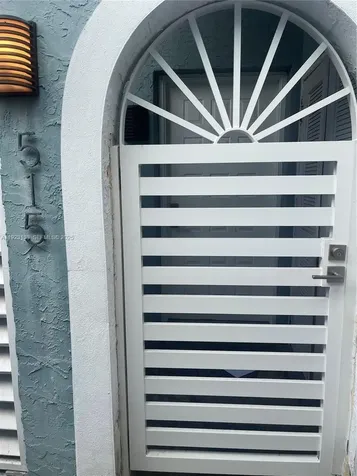 515 NE 38th Street Miami FL 33137