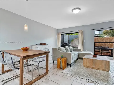 515 NE 38th Street Miami FL 33137