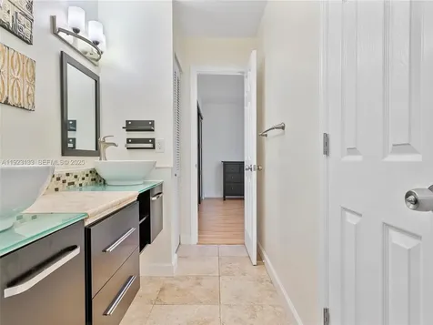 515 NE 38th Street Miami FL 33137