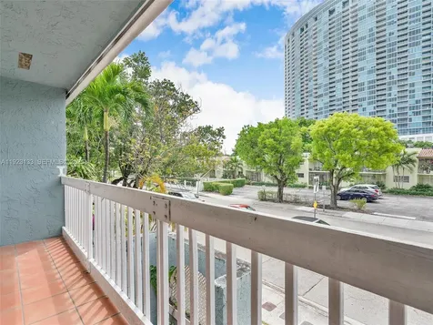 515 NE 38th Street Miami FL 33137
