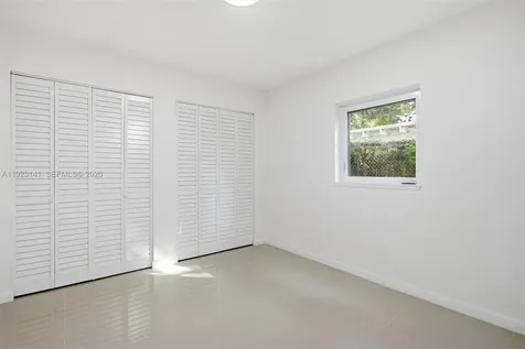 1045 SW 25th Avenue Miami FL 33135