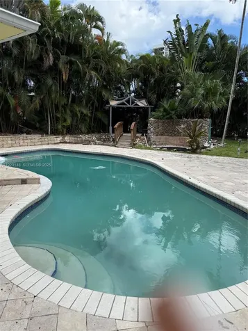 518 & 524 N Riverside Drive Pompano Beach FL 33062