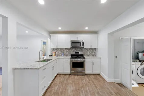 112 Milton Street Lantana FL 33462