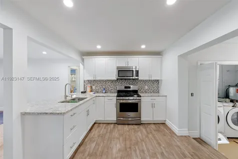 112 Milton Street Lantana FL 33462