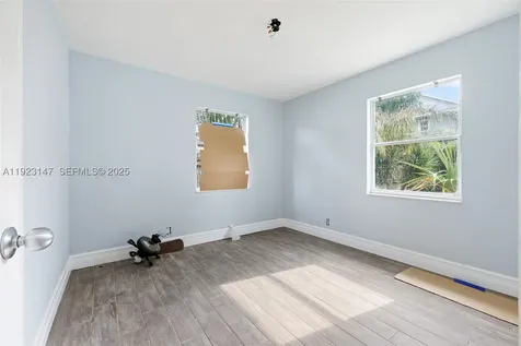 112 Milton Street Lantana FL 33462