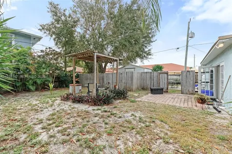 112 Milton Street Lantana FL 33462