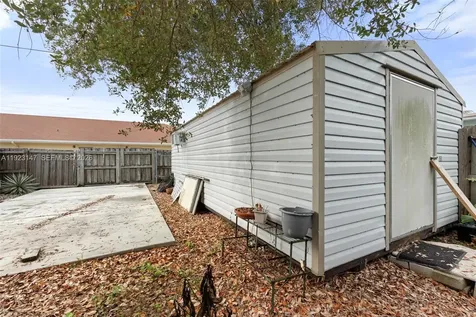 112 Milton Street Lantana FL 33462