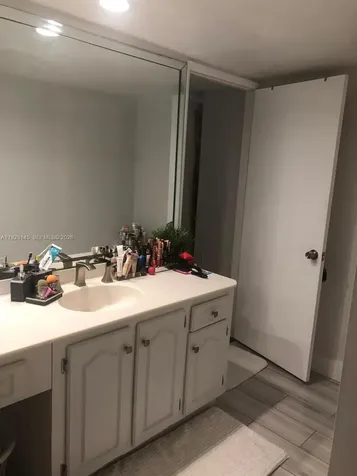 1207 Bahama Bend Pompano Beach FL 33066