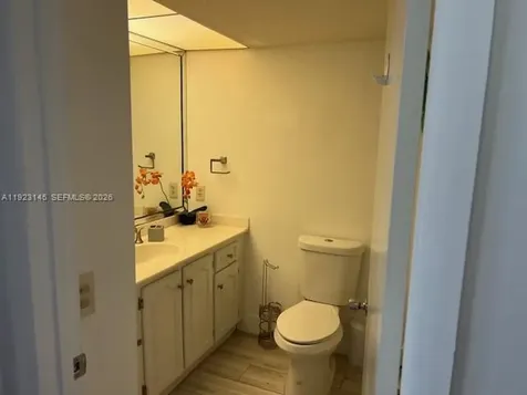 1207 Bahama Bend Pompano Beach FL 33066