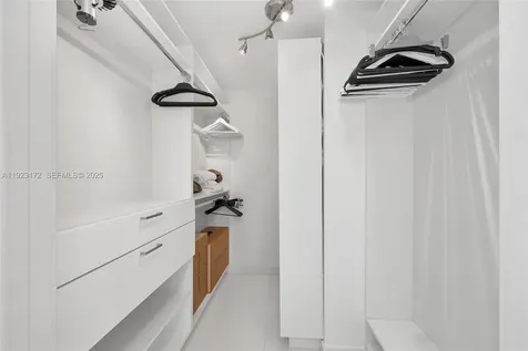 18201 Collins Avenue Sunny Isles Beach FL 33160