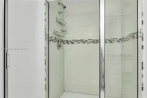18201 Collins Avenue Sunny Isles Beach FL 33160