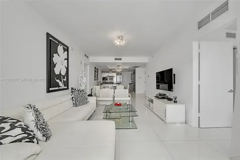 18201 Collins Avenue Sunny Isles Beach FL 33160