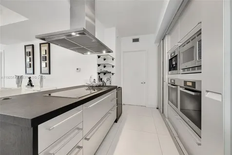 18201 Collins Avenue Sunny Isles Beach FL 33160