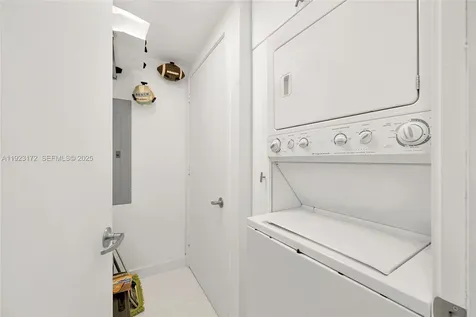 18201 Collins Avenue Sunny Isles Beach FL 33160