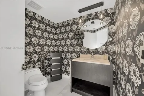 18201 Collins Avenue Sunny Isles Beach FL 33160