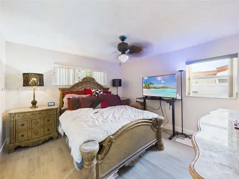 10221 SW 50th Court Cooper City FL 33328