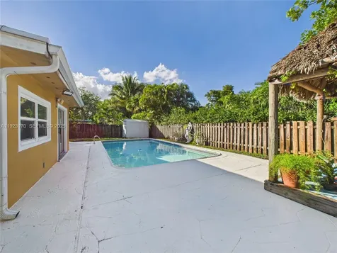 10221 SW 50th Court Cooper City FL 33328