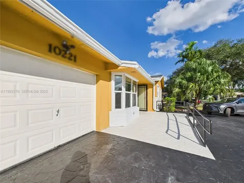 10221 SW 50th Court Cooper City FL 33328