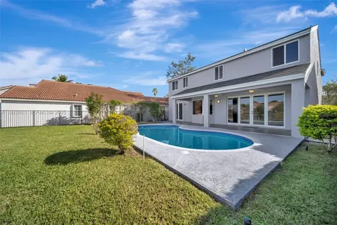 322 Lake Crest Court Weston FL 33326