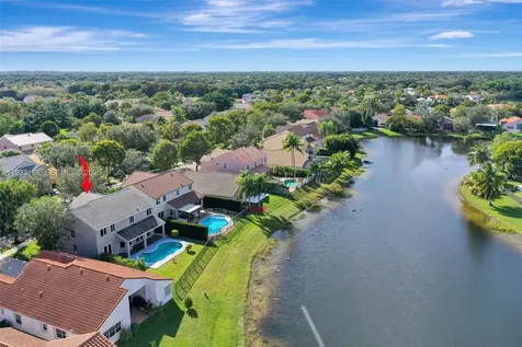322 Lake Crest Court Weston FL 33326
